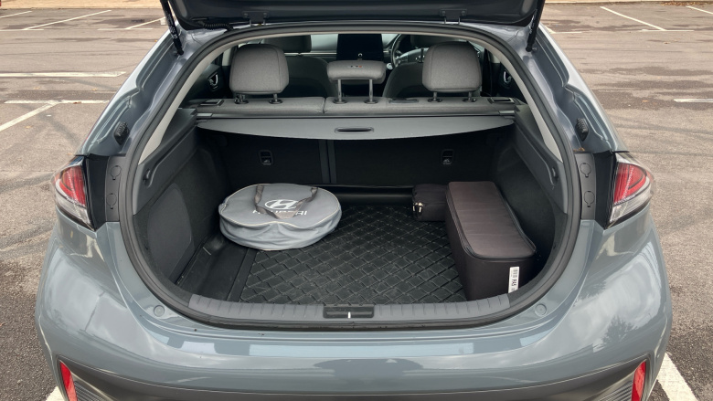 Hyundai IONIQ 100kW Premium 38kWh 5dr Auto Electric Hatchback